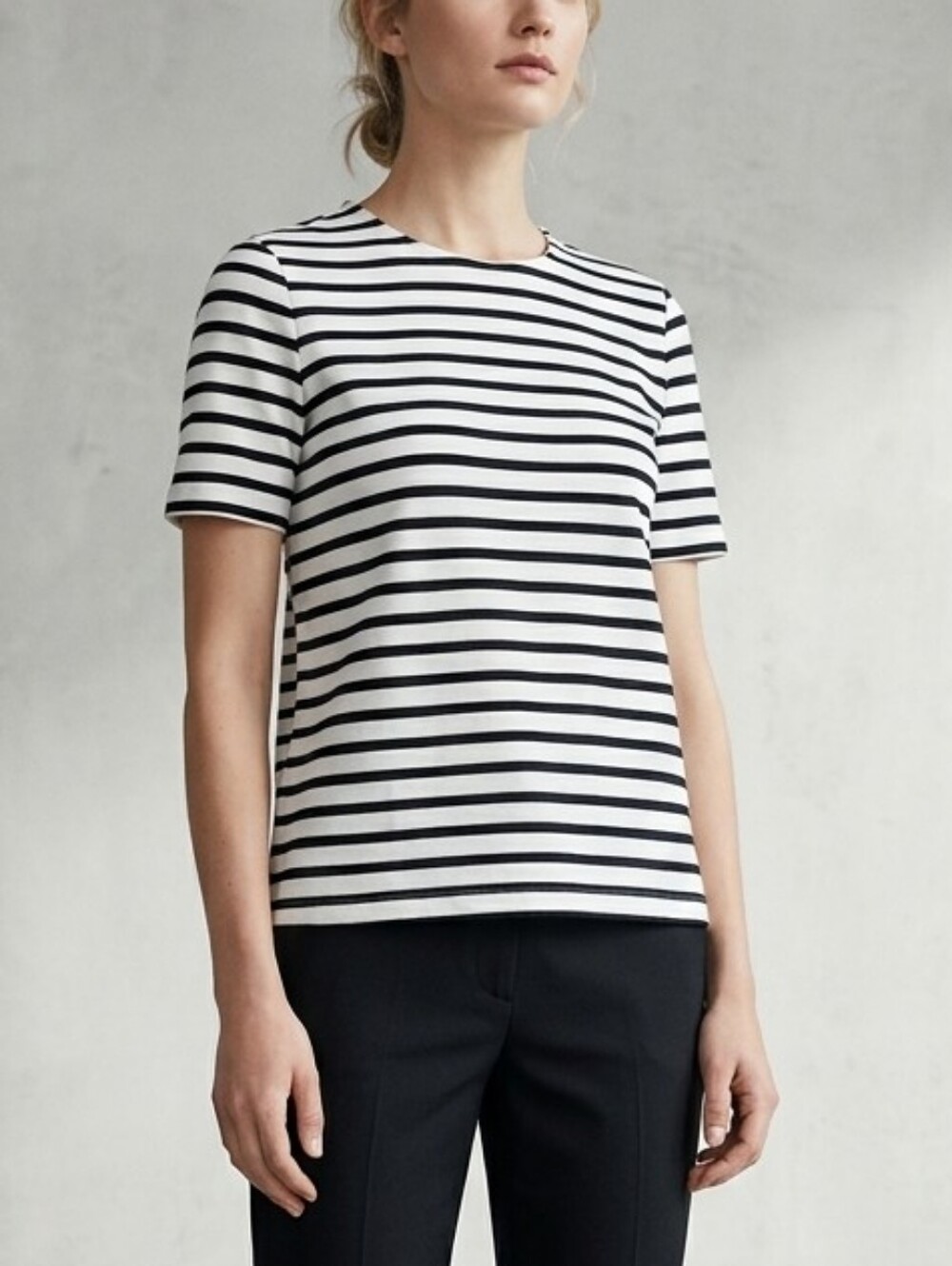 GAP Classic Striped Crew Tee
